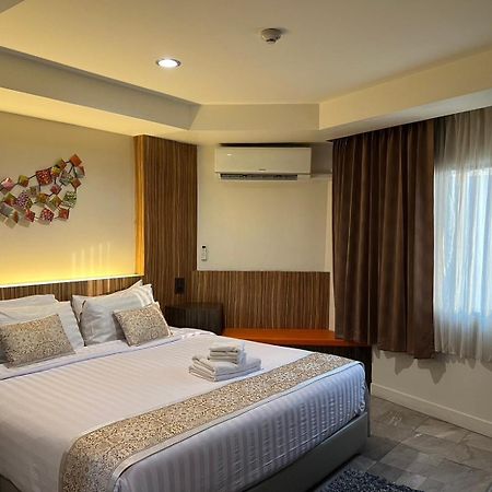 Dragon River Avenue Phitsanulok Exterior photo