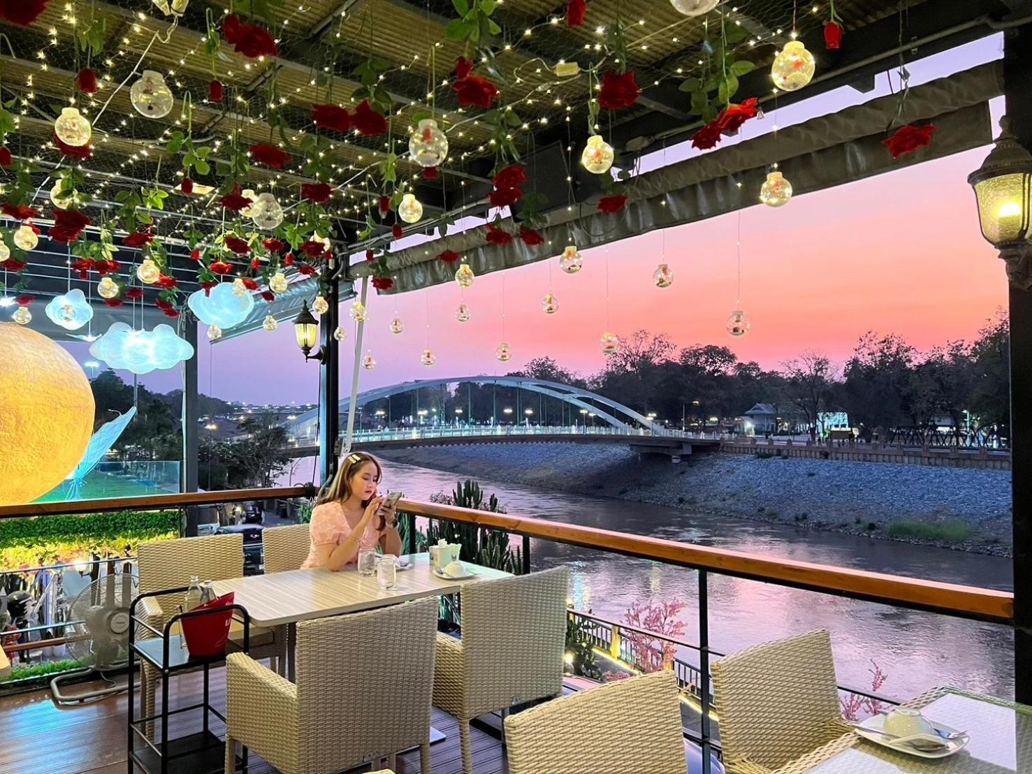 Dragon River Avenue Phitsanulok Exterior photo