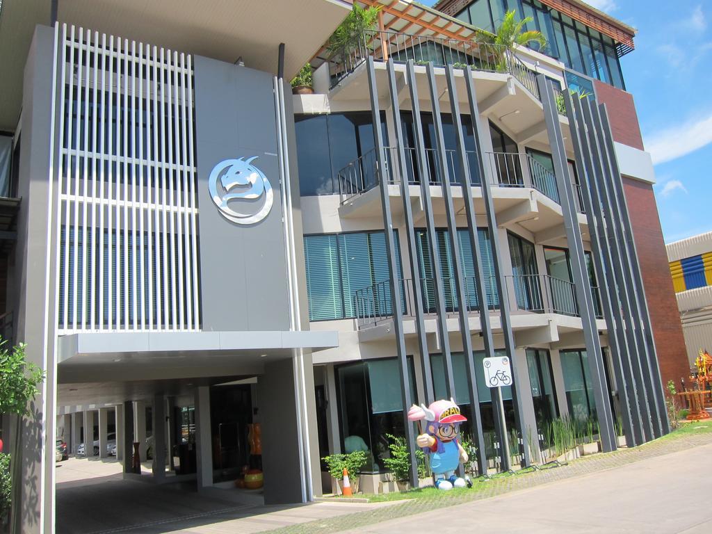 Dragon River Avenue Phitsanulok Exterior photo