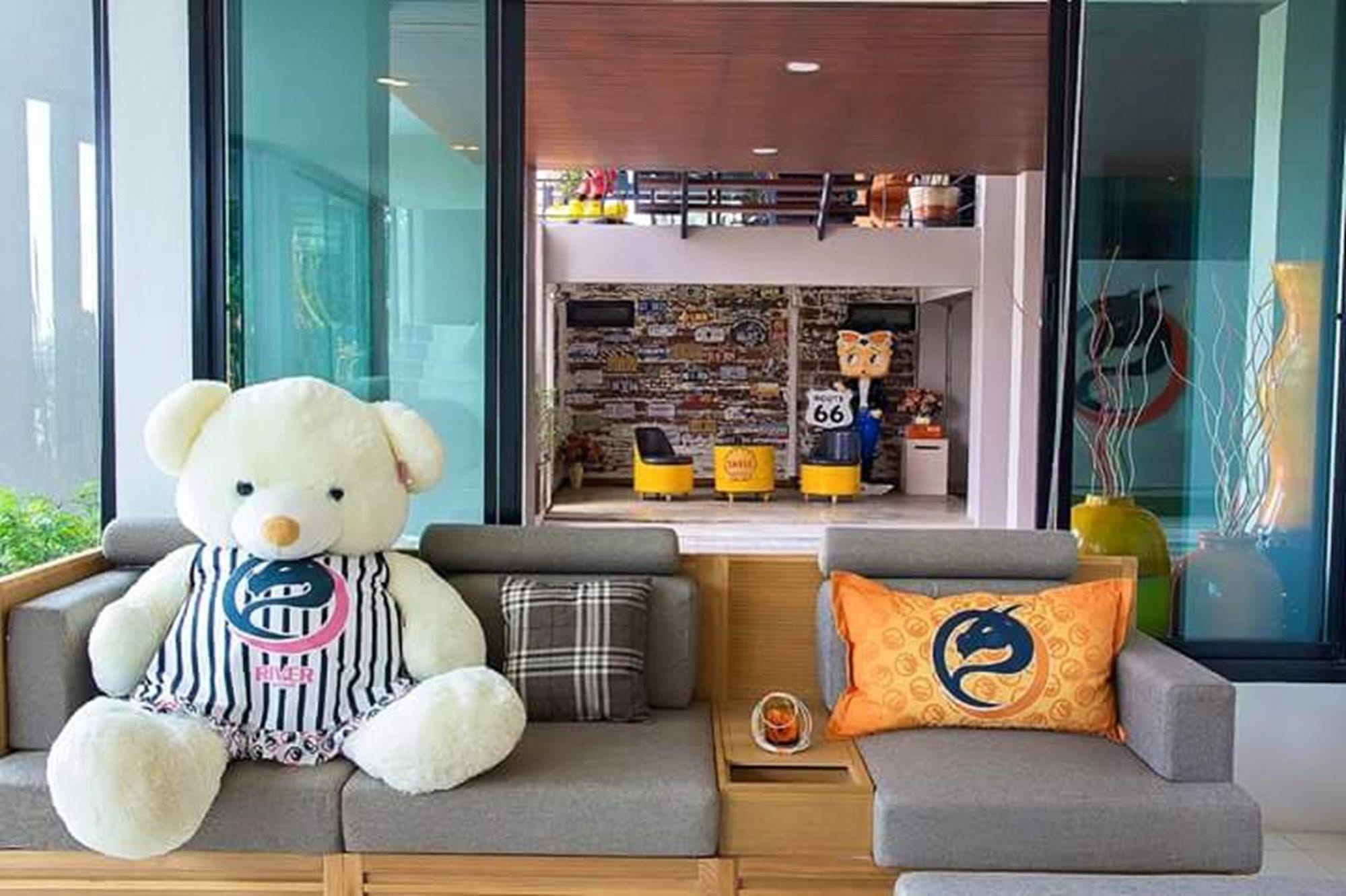 Dragon River Avenue Phitsanulok Exterior photo